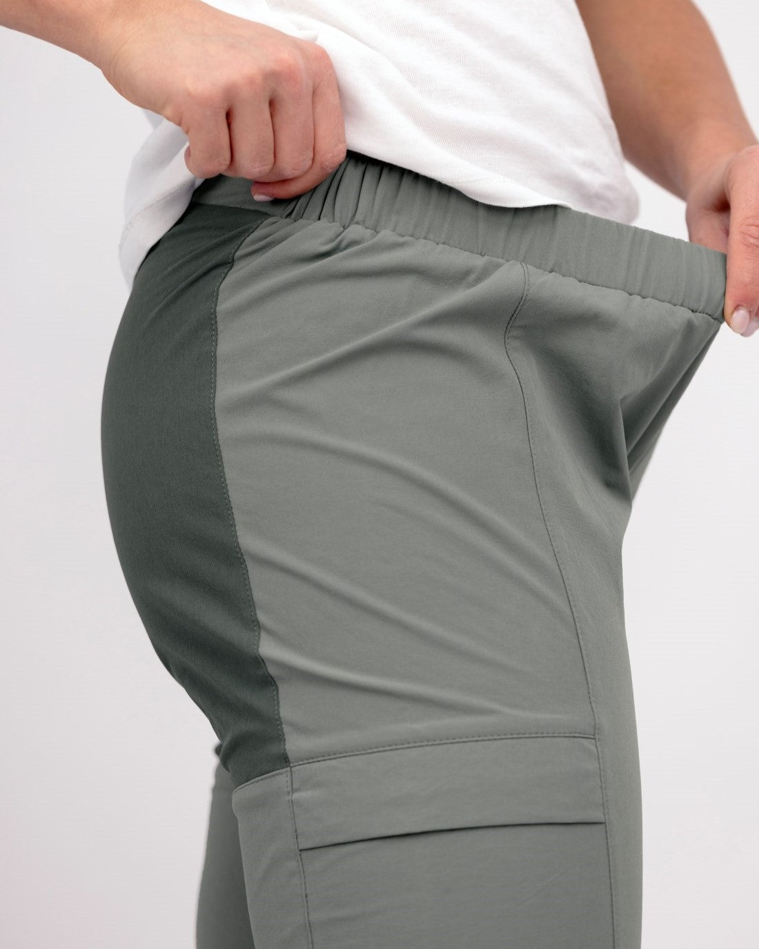 Pantaloni da trekking da donna Trek Verde Oliva